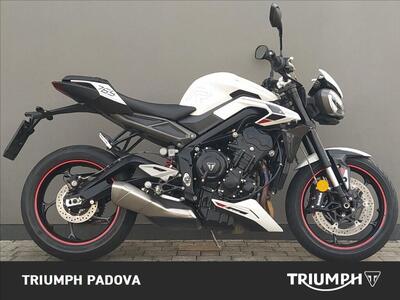 Triumph Street Triple 765 R (2023 - 26) usata