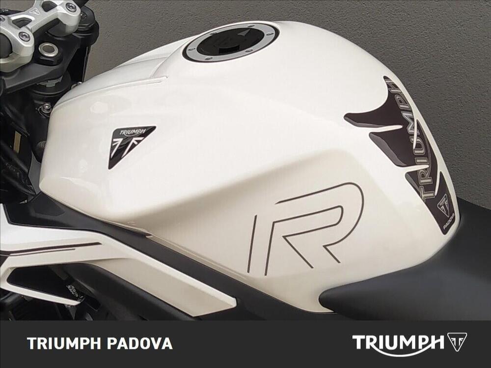 Triumph Street Triple 765 R (2023 - 26) (9)