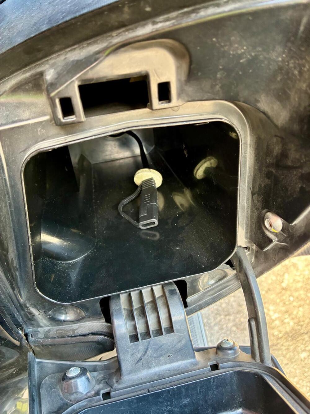 Yamaha T-Max 500 (2008 - 12) (4)