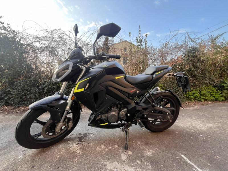 Vendo Keeway Motor RKF 125 (2021 - 24) usata a Prato (codice 9985187 ...