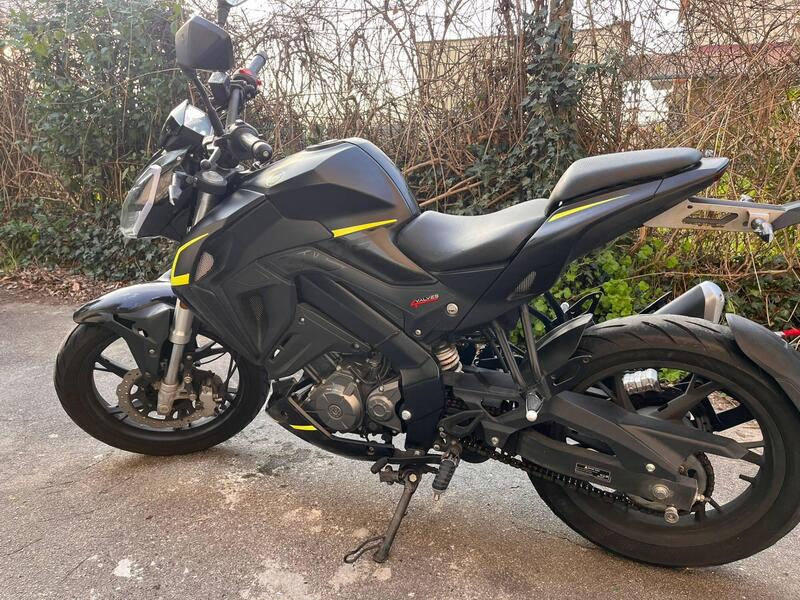 Vendo Keeway Motor RKF 125 (2021 - 24) usata a Prato (codice 9985187 ...