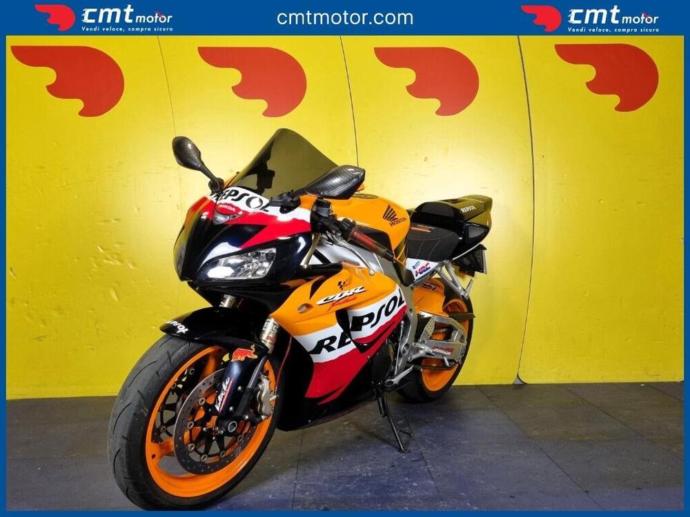 Honda CBR 1000 RR Fireblade (2006 - 07) (2)