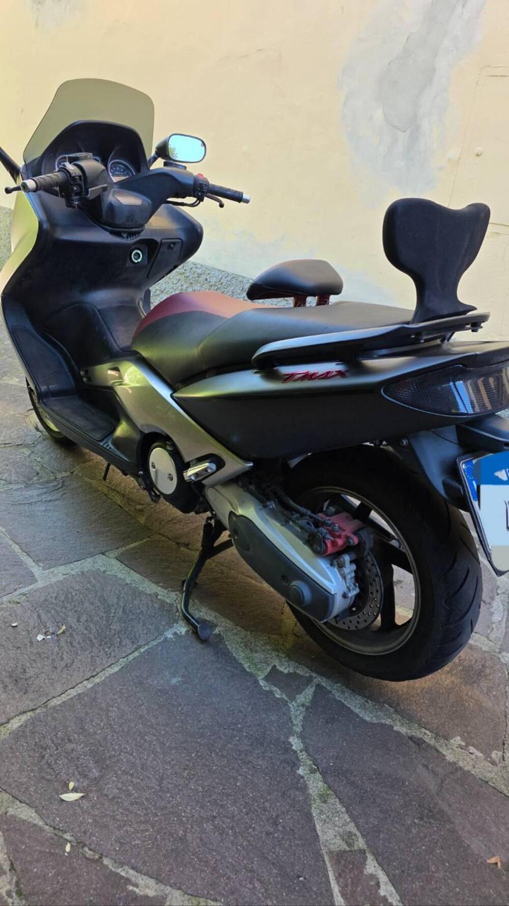 Yamaha T-Max 500 (2004 - 07) (4)