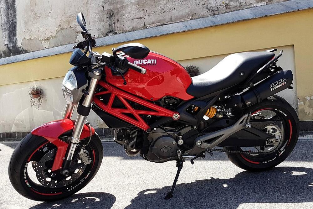 Ducati Monster 696 (2008 - 13) (2)