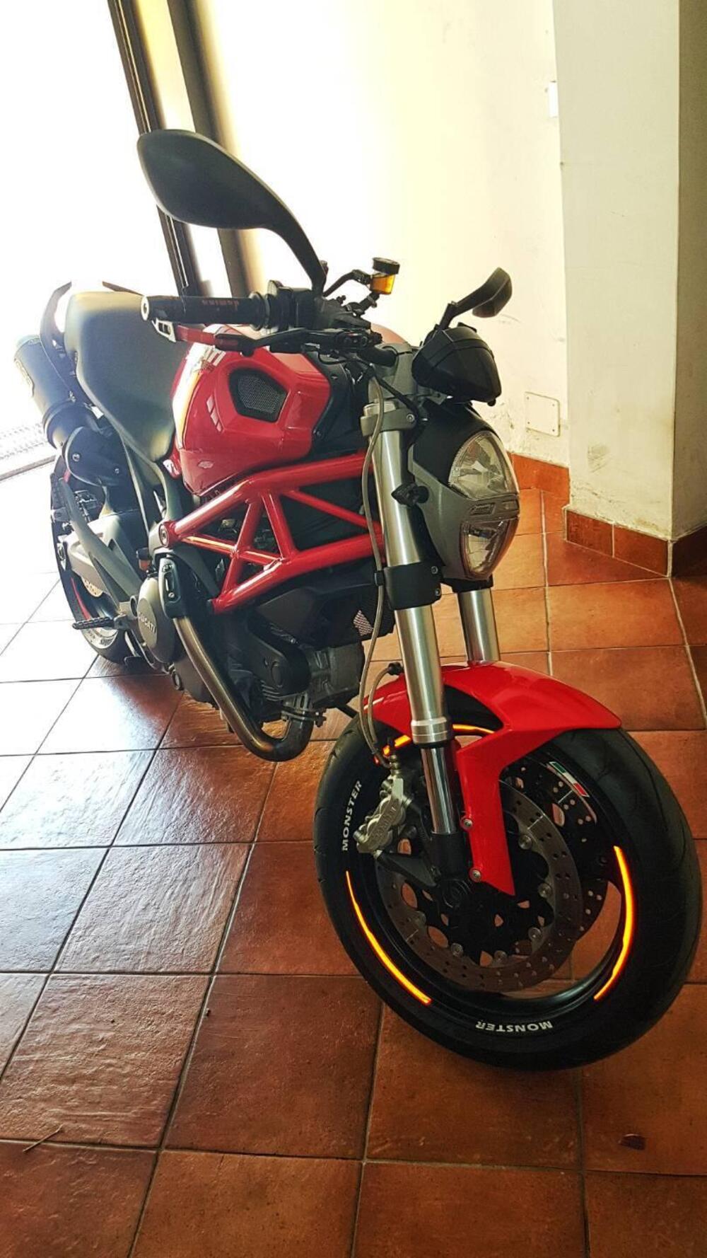 Ducati Monster 696 (2008 - 13) (3)