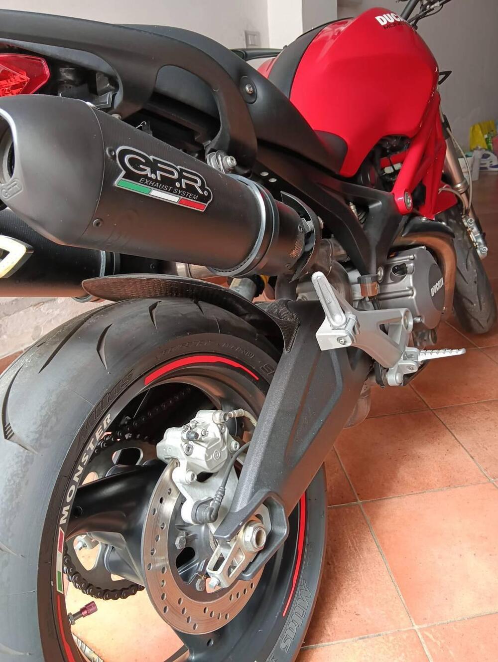 Ducati Monster 696 (2008 - 13) (5)