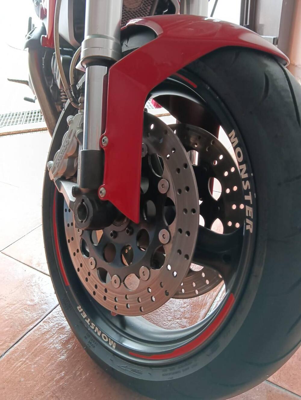 Ducati Monster 696 (2008 - 13) (7)