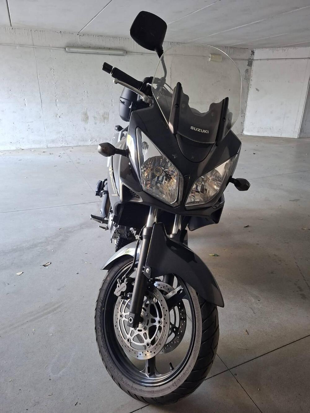 Suzuki V-Strom 650DL (2004 - 06) (3)