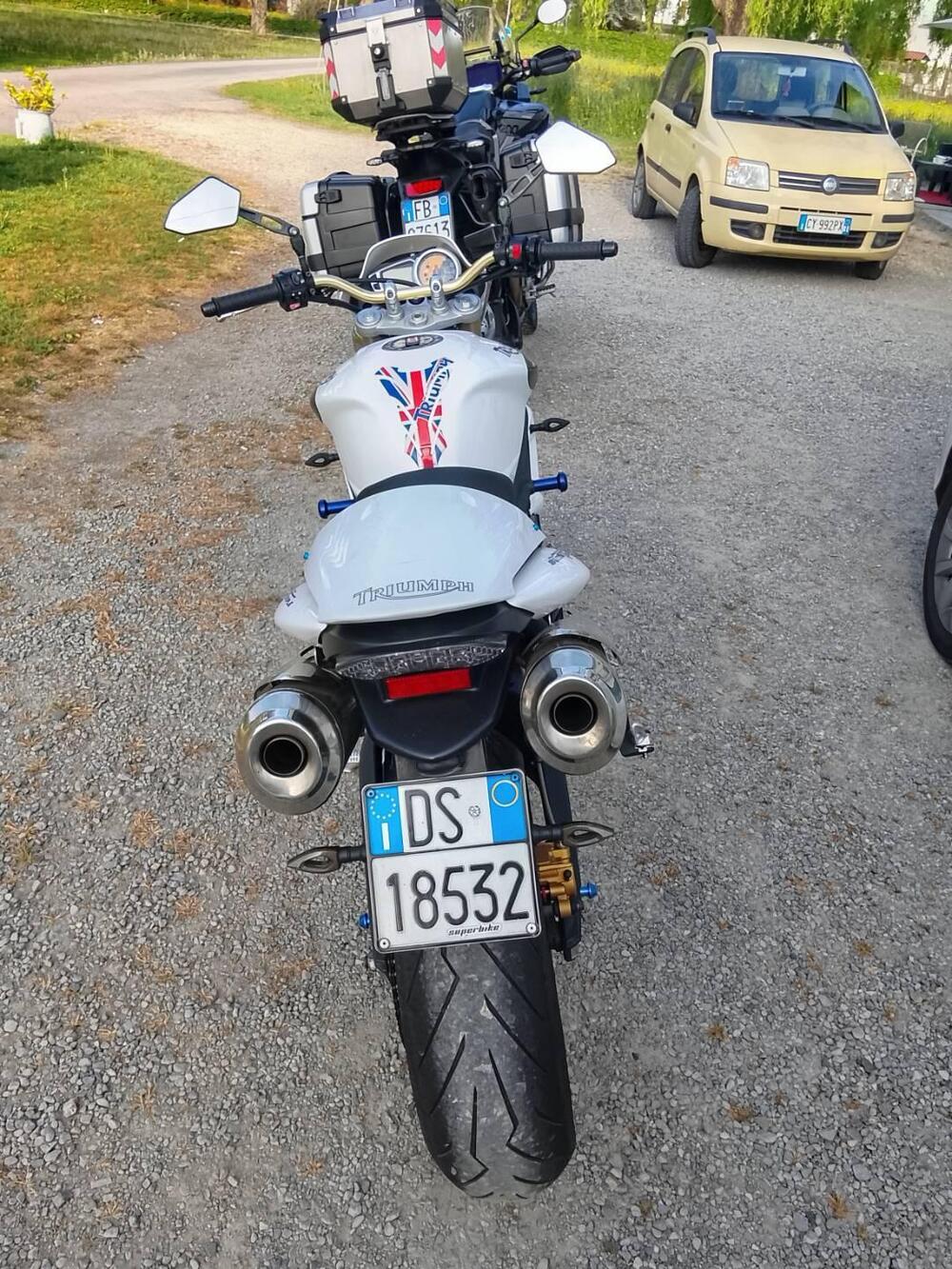 Triumph Street Triple (2007 - 12) (3)