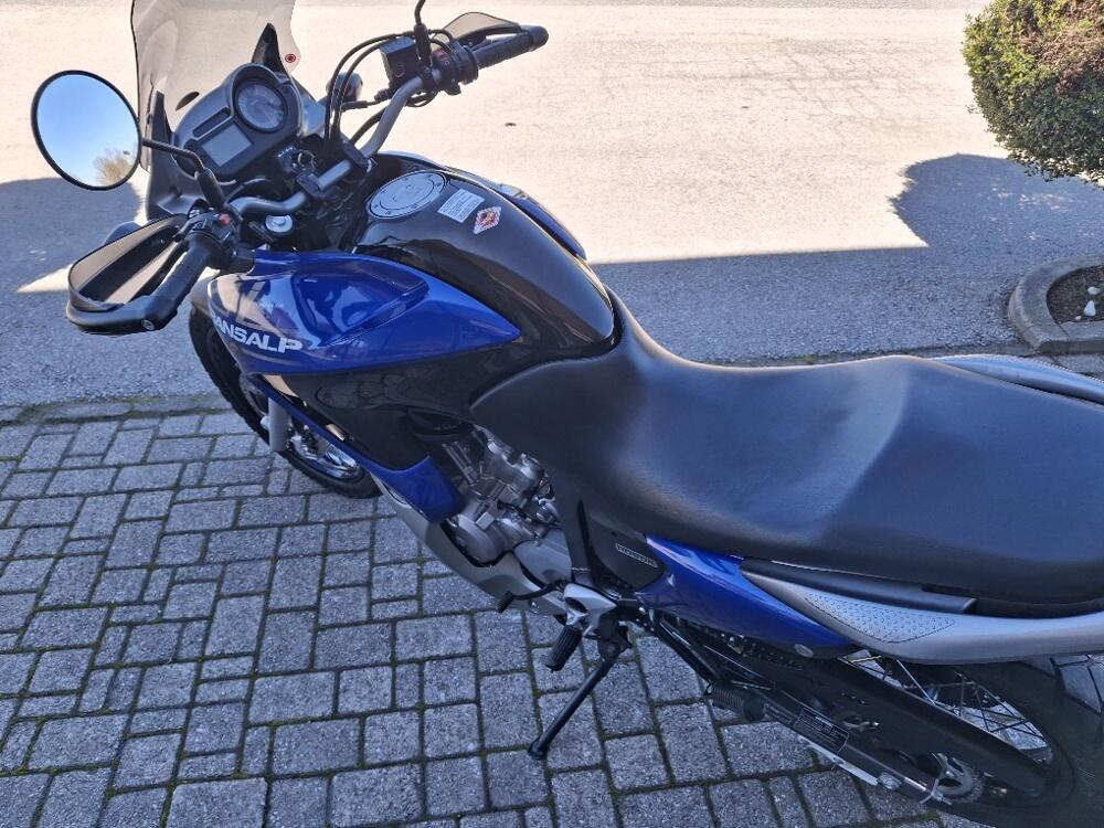 Honda Transalp XL 700 V (2007 - 2013) (3)
