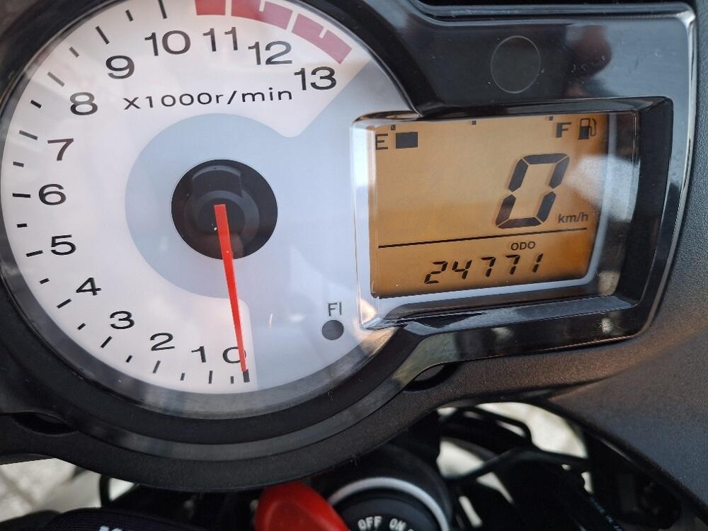 Kawasaki Versys 650 (2006 - 09) (2)