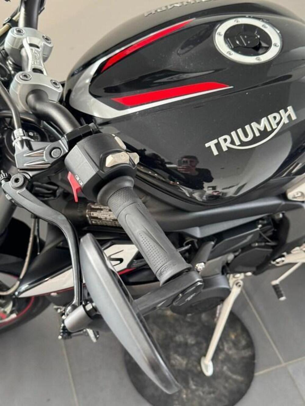 Triumph Street Triple RS (2017 - 19) (14)