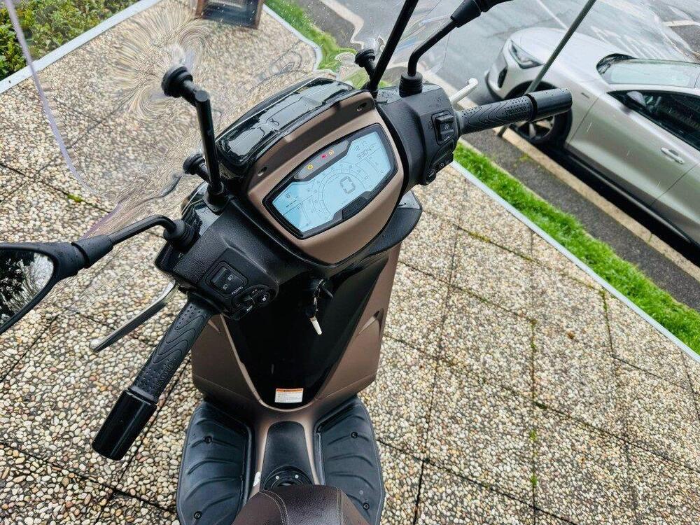 Piaggio Medley 150 ABS (2021 - 25) (9)