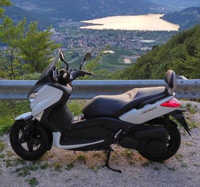 Yamaha X-Max 250 (2010 - 13) usata