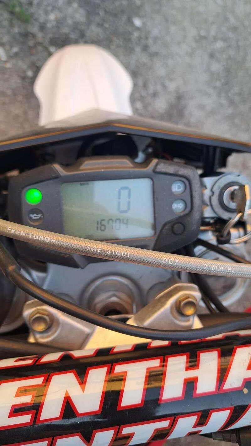 Husqvarna SM 125 (2008) (2)