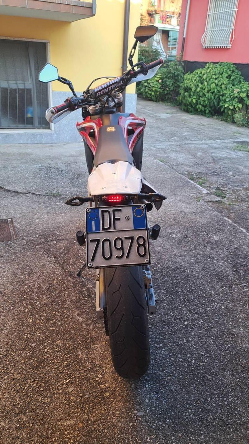 Husqvarna SM 125 (2008) (3)