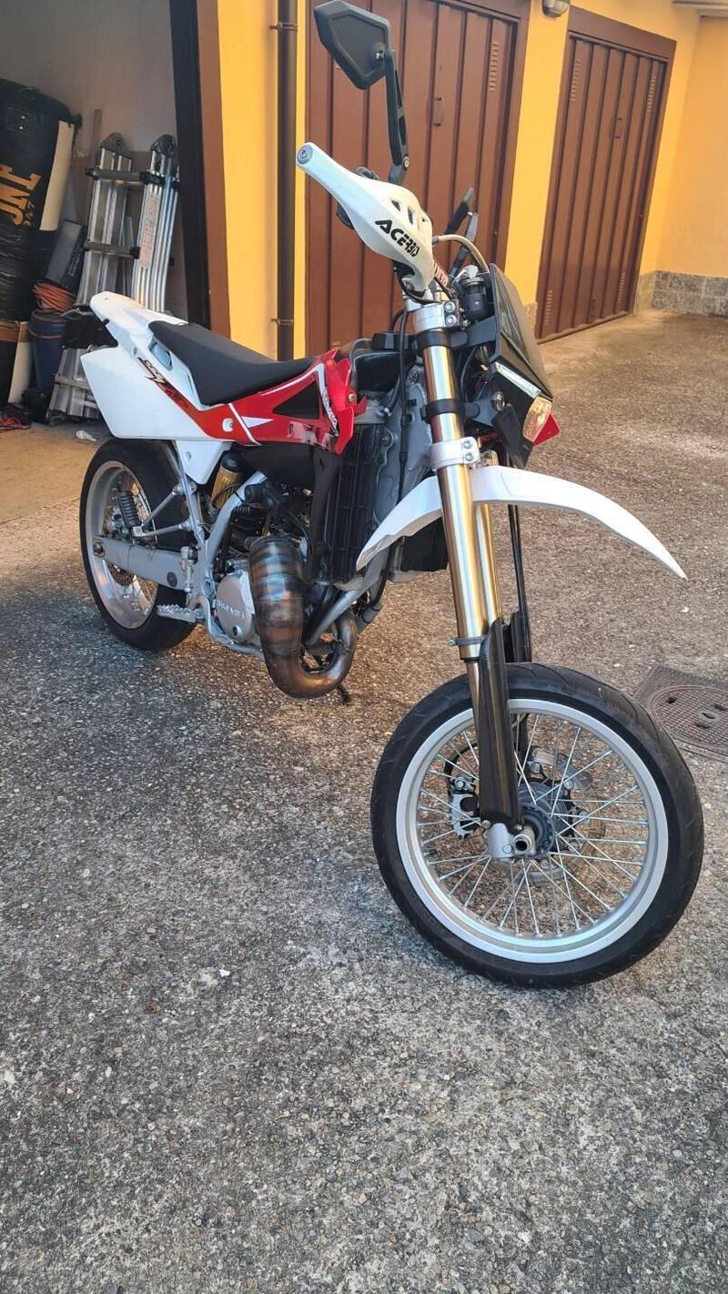 Husqvarna SM 125 (2008) (6)