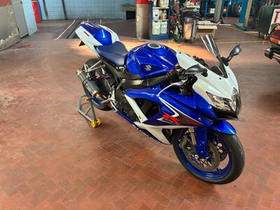 Suzuki GSX-R 600/750 2008/2010 Carena Racing