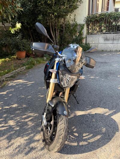 Bmw F 800 R (2015 - 16) usata