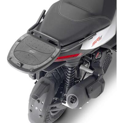 Portapacchi Givi per Aprilia SR GT 125-200