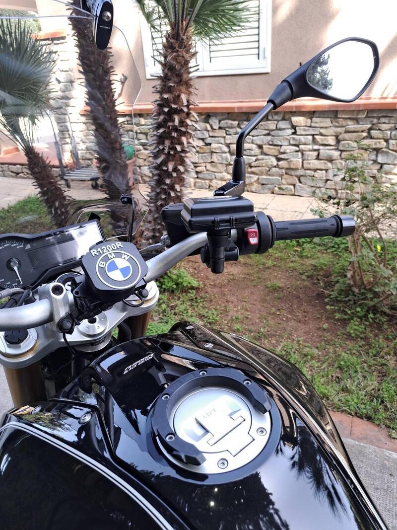 Bmw R 1200 R Black Edition (2017 - 18) (7)