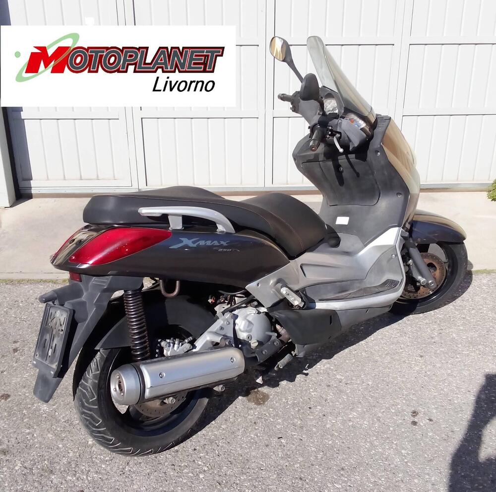 Yamaha X-Max 250 (2007 - 09) (7)
