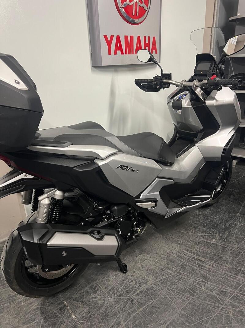 Honda ADV 350 (2022 - 24) (4)