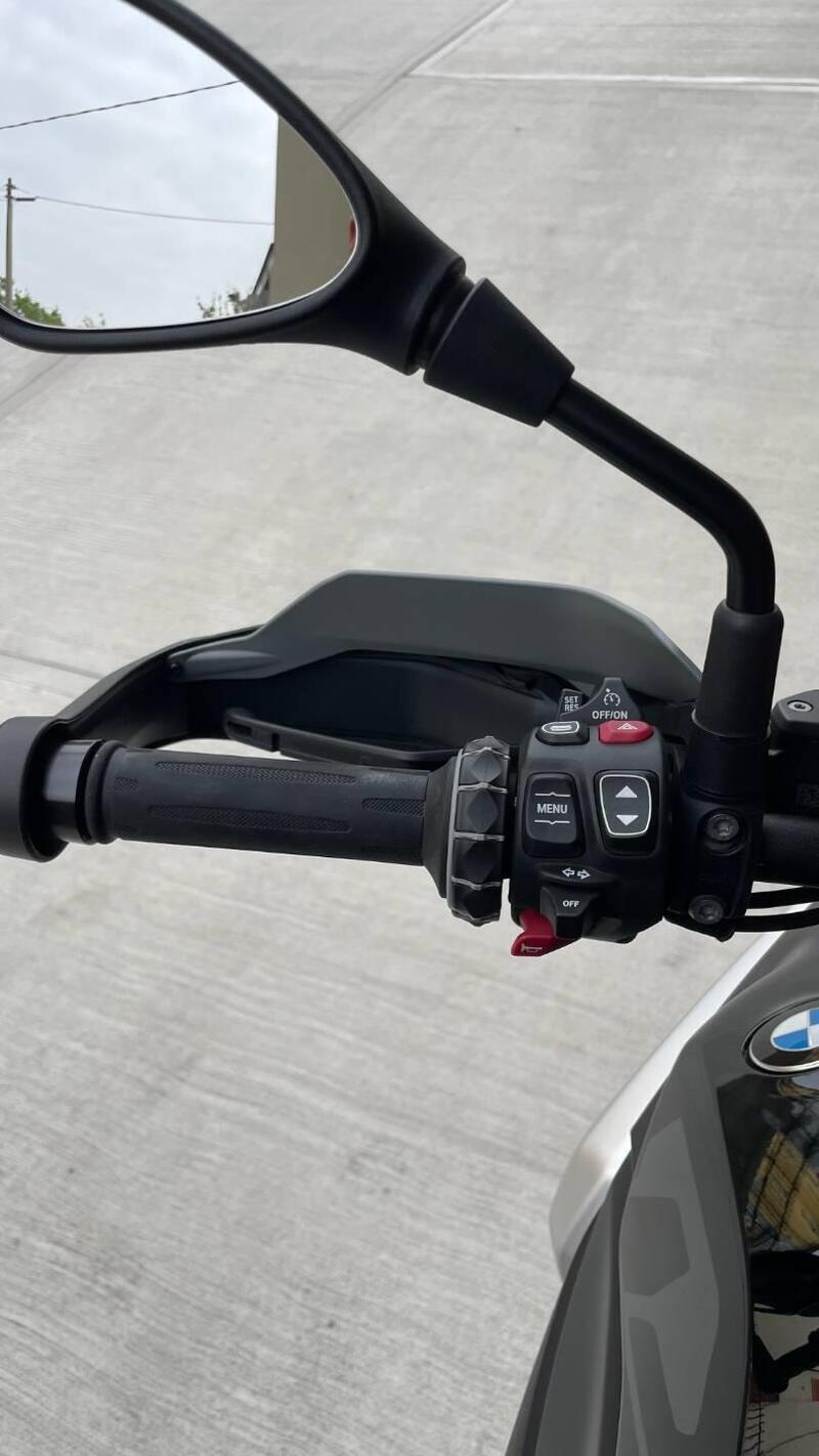 Bmw R 1300 GS Triple Black (2023 - 26) (3)