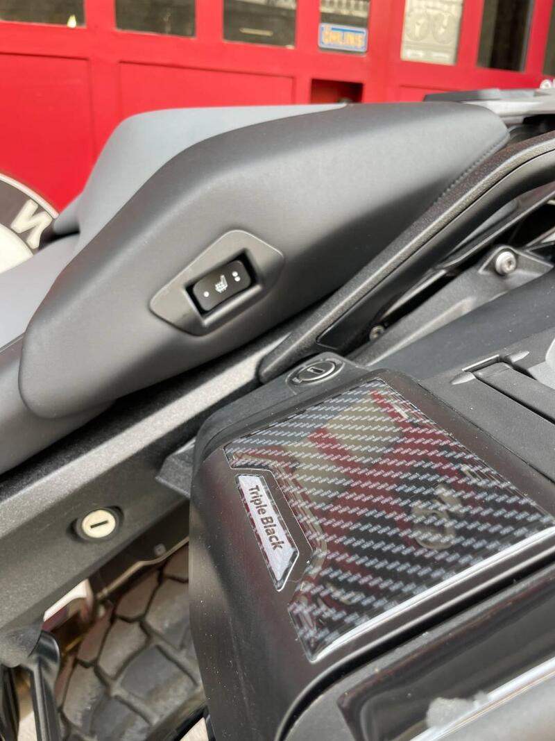Bmw R 1300 GS Triple Black (2023 - 26) (5)