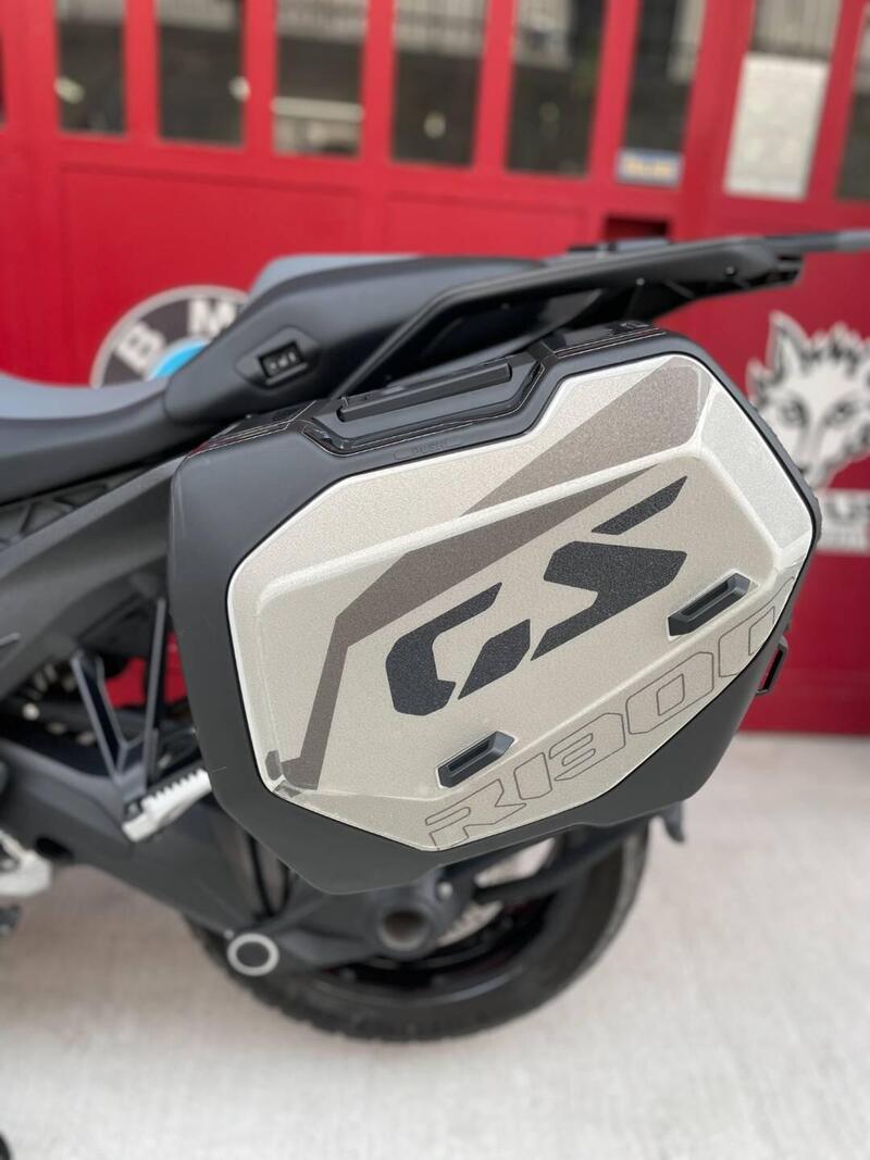 Bmw R 1300 GS Triple Black (2023 - 26) (6)