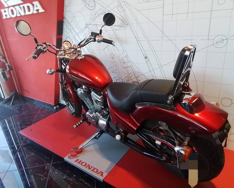 Honda VT 600 C Shadow (1989 - 02) (4)