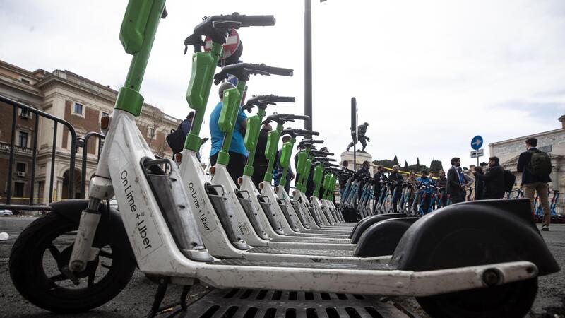 Monopattini, il Ministero tranquillizza sulle targhe