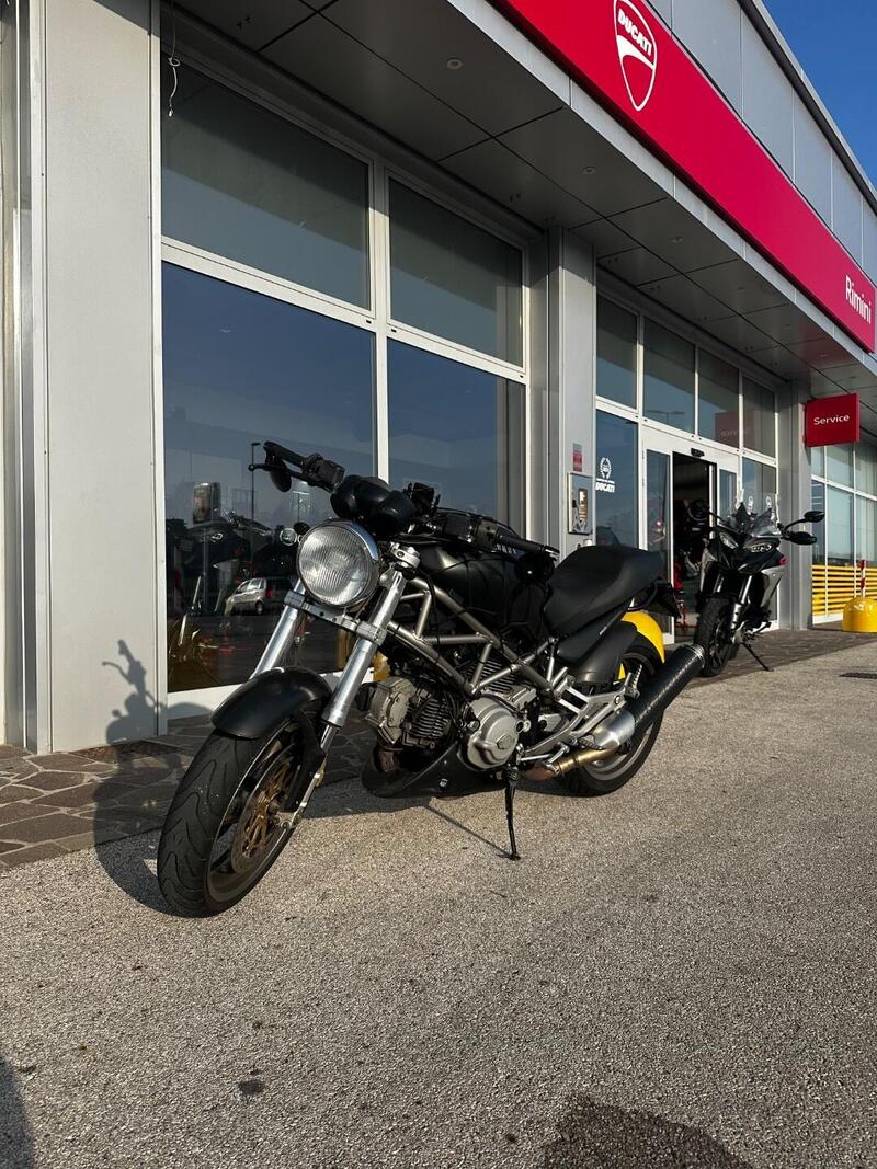 Ducati Monster 620 I.E. Dark (2002) (4)