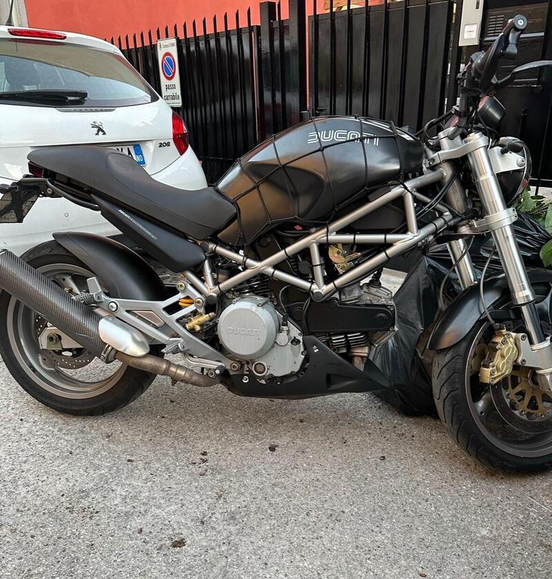 Ducati Monster 620 I.E. Dark (2002) (7)
