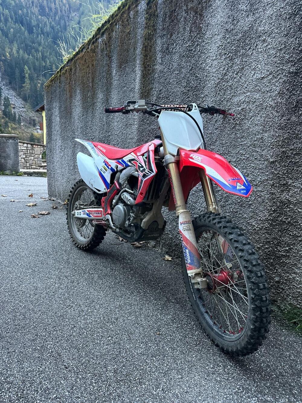 Honda CRF 250RF (2016) (2)