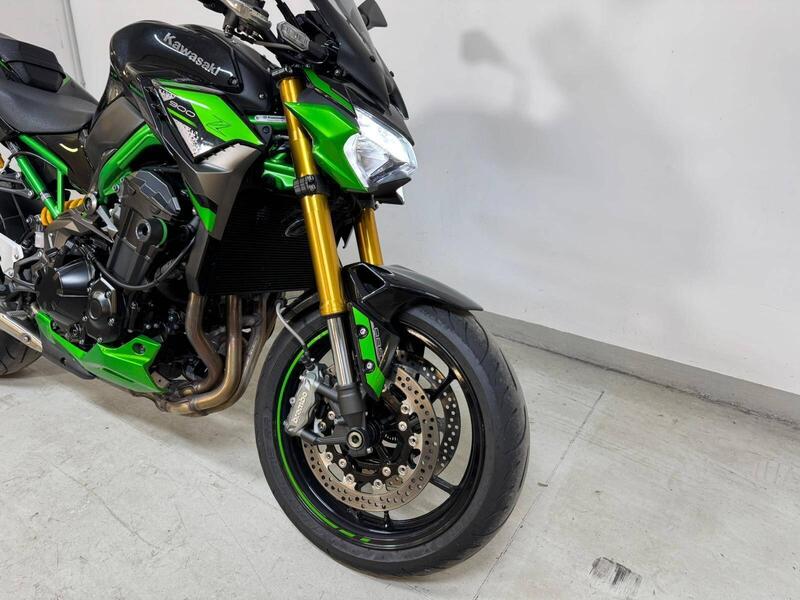 Kawasaki Z 900 (2021 - 24) (11)