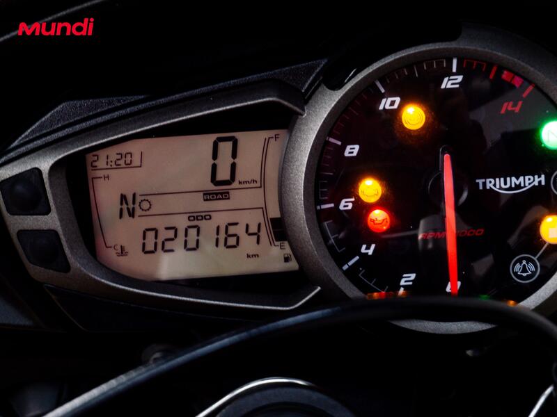 Triumph Street Triple 765 RX (2026) (12)