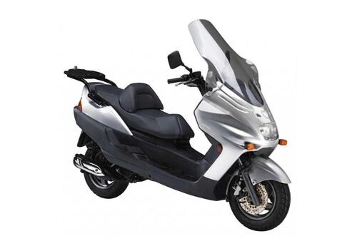 Motor Union Maxi 150