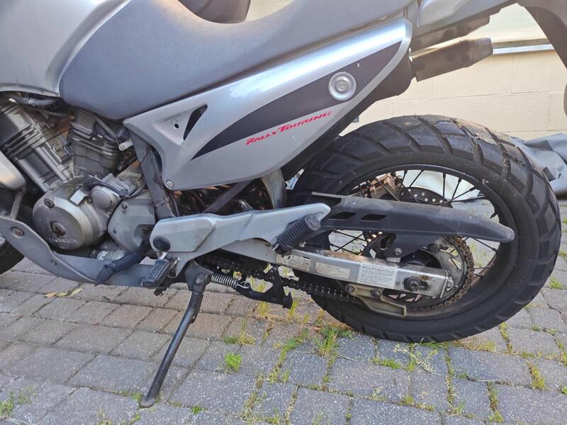 Honda Transalp XL 650V (2005 - 06) (6)