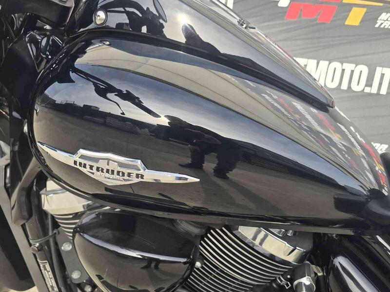 Suzuki Intruder C 1500 T (2013 - 16) (10)