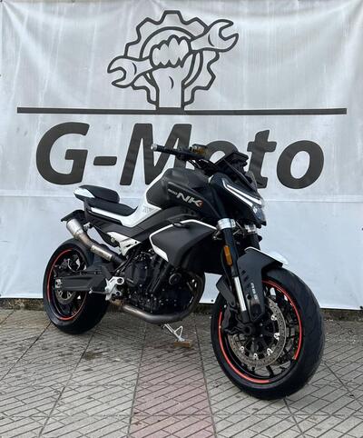 CFMOTO 800NK Advanced (2023 - 26) usata