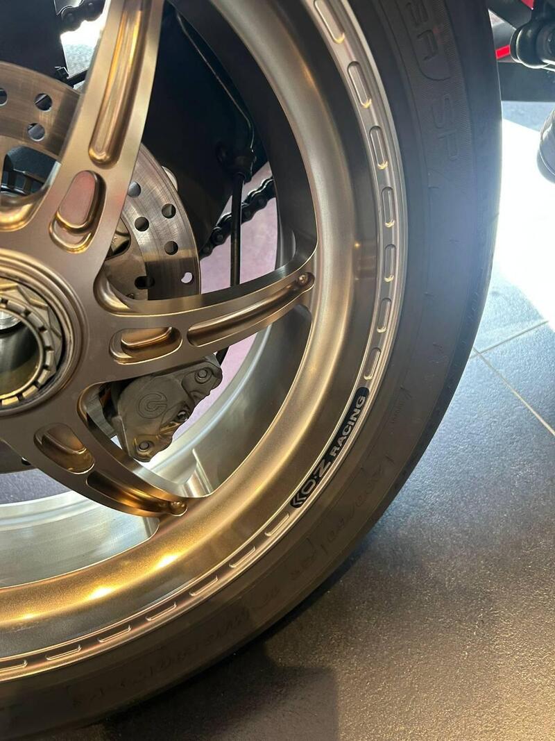 Ducati Panigale V4 R (2023 - 24) (13)