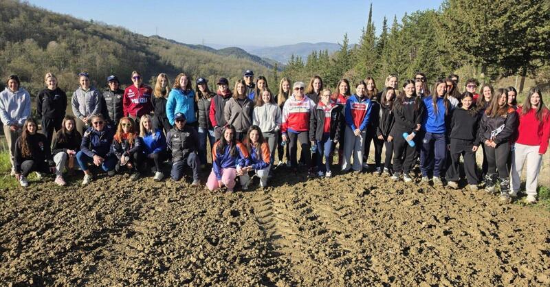 Motocross Femminile: record di partecipazione a Citt&agrave; di Castello e debutto vincente per &ldquo;Track Walk&rdquo;