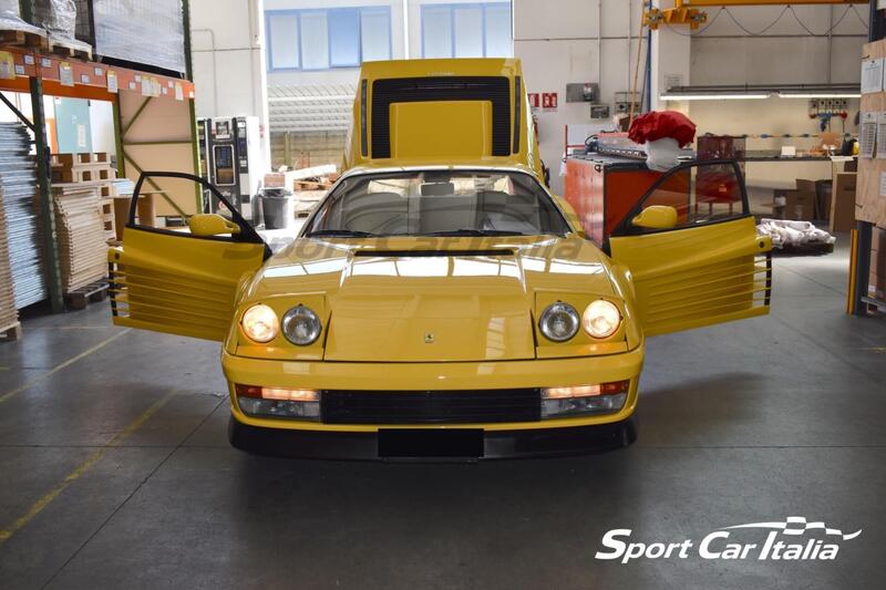 Ferrari Testarossa d'epoca a Ferrara (13)