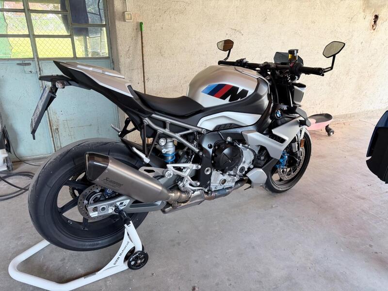 Bmw M 1000 R (2025 - 26) (3)