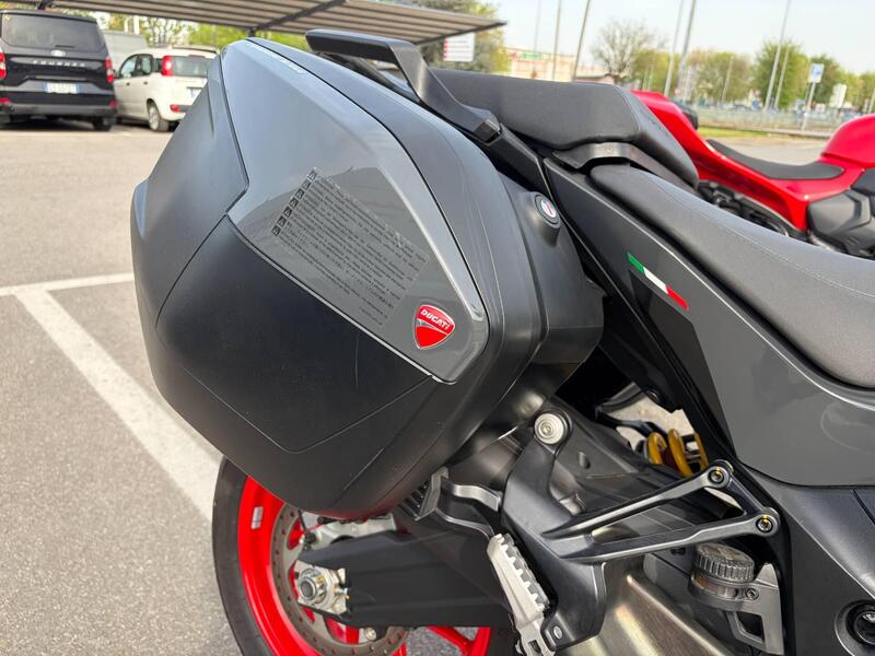 Ducati Multistrada V2 (2022 - 24) (4)