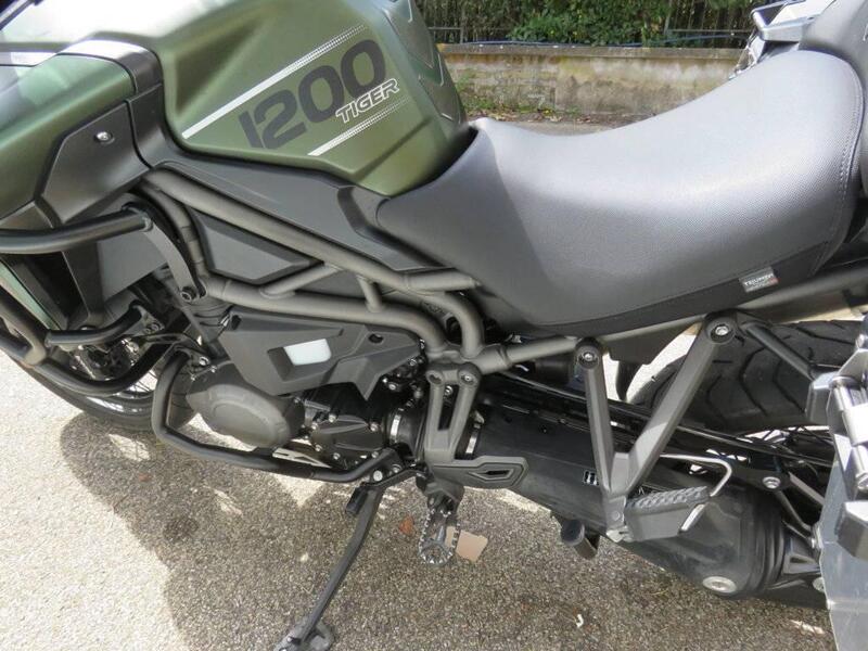 Triumph Tiger 1200 XCa (2018 - 20) (12)