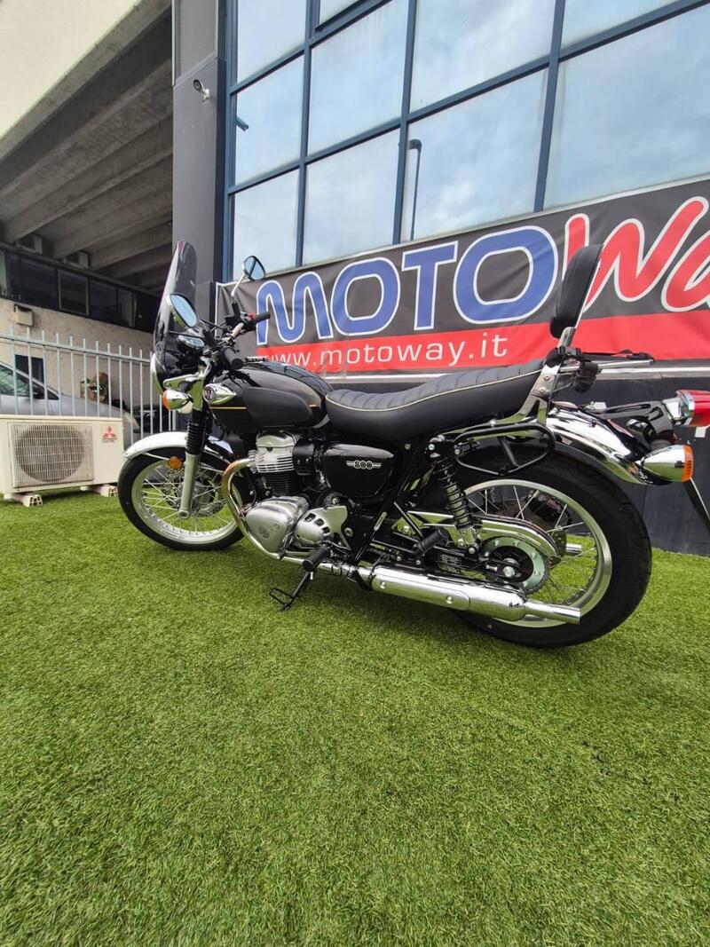 Kawasaki W 800 (2021 - 26)