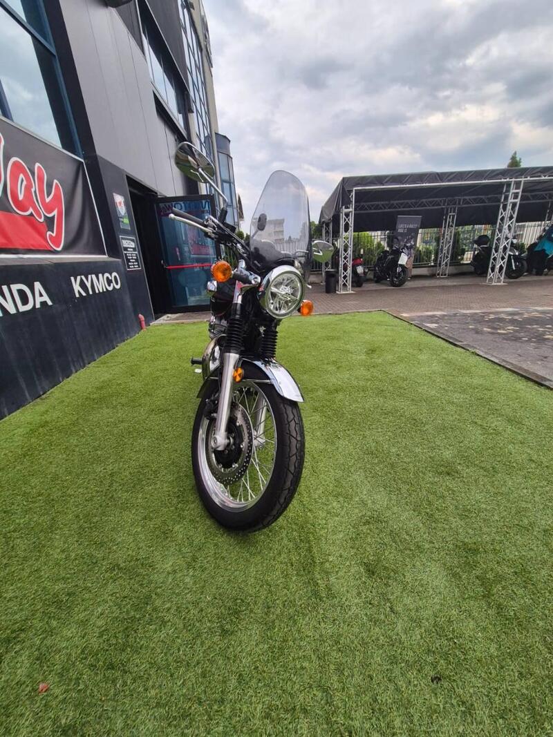 Kawasaki W 800 (2021 - 26) (3)