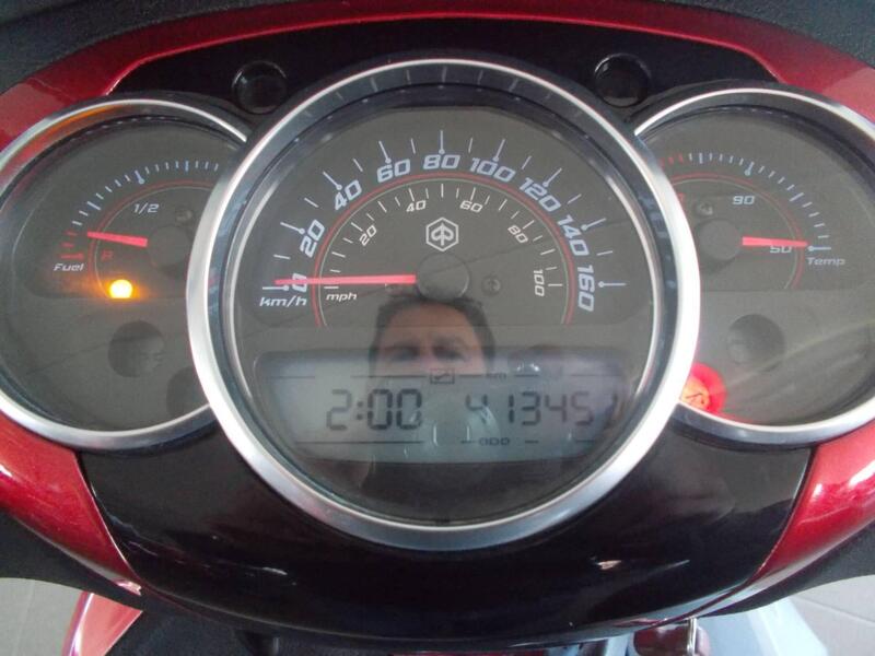 Piaggio Beverly 350 SportTouring ie (2011 - 15) (5)